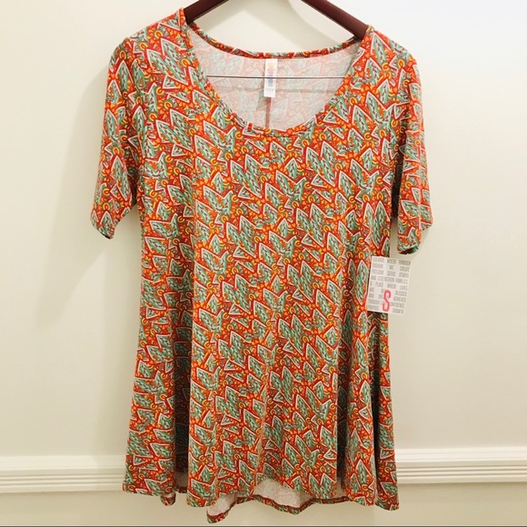 NWT Lularoe Perfect T Small Leaves green orange t-shirt top - Picture 1 of 10